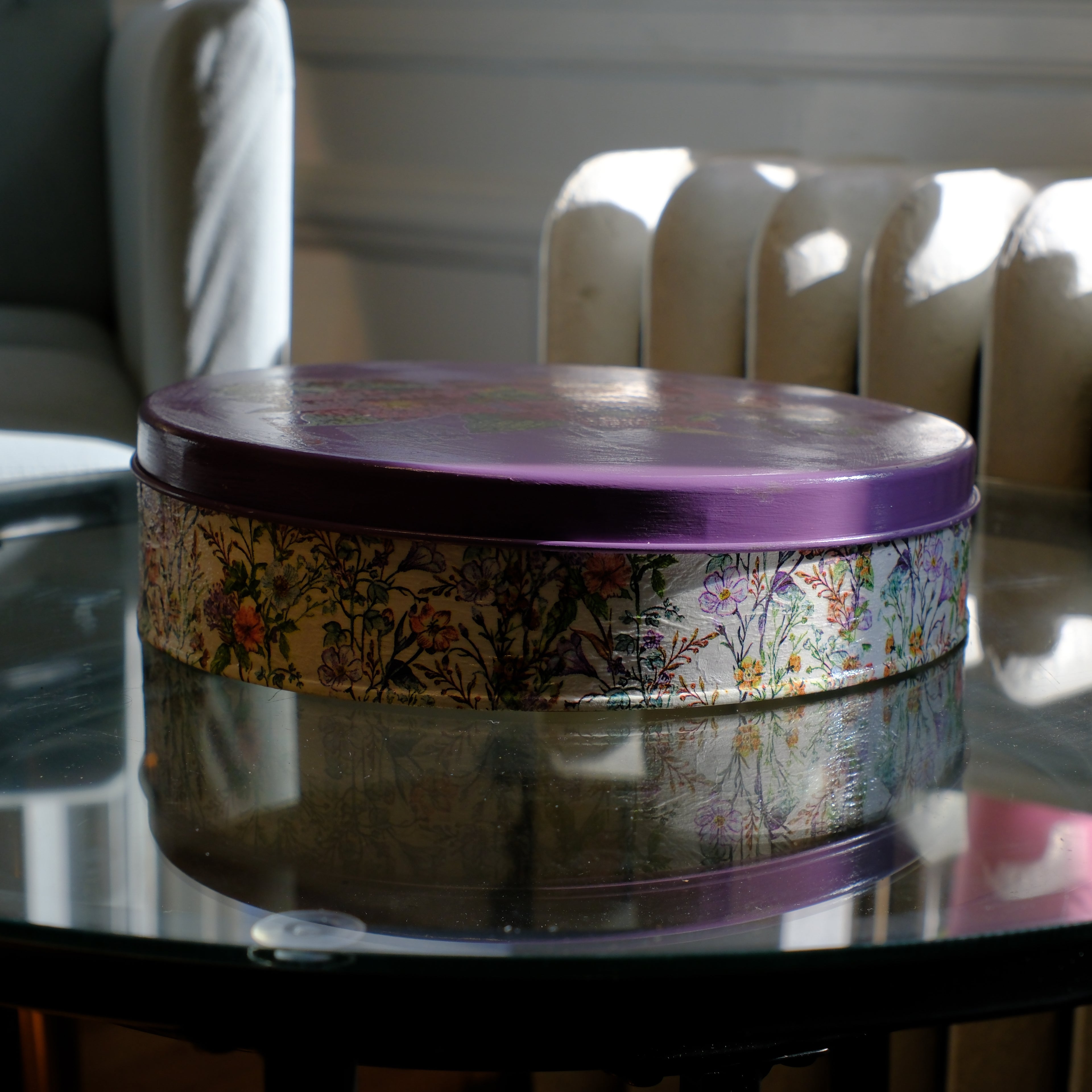Vintage Purple Floral Decorative Storage Tin with Botanical Design